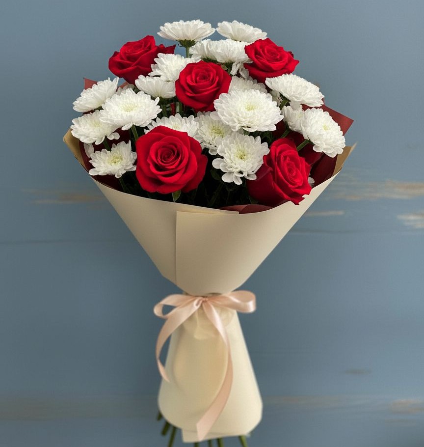 Букет цветов из: Розы и Хризантемы в Туринске