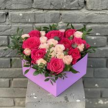 Цветочная композиция из Розы в коробке в Туринске