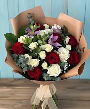 Букет цветов из:  Розы и Альстромерии в Туринске