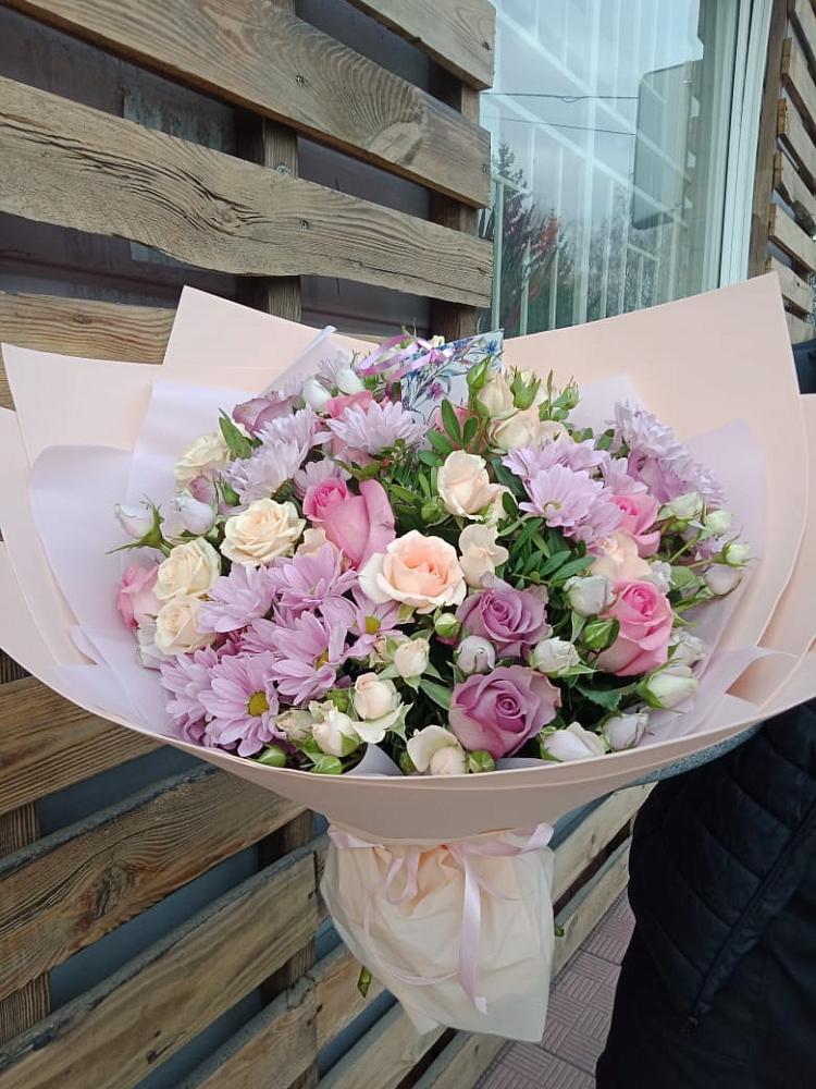 Букет цветов из: Розы и Хризантемы в Туринске