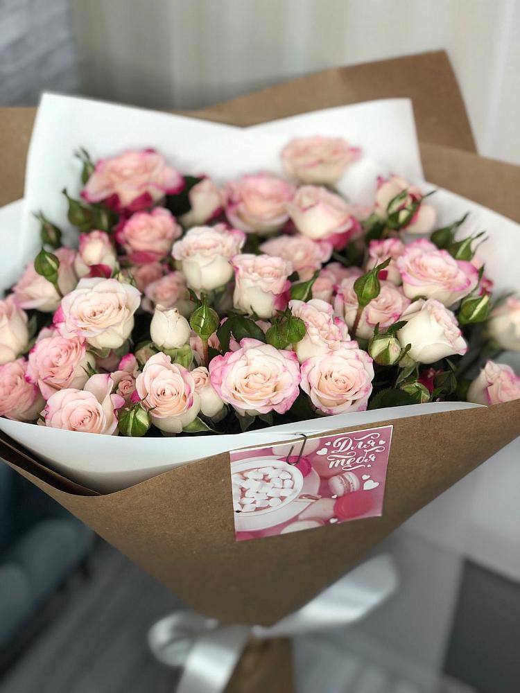 Букет цветов из: Розы в Туринске