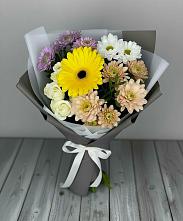Букет цветов из:  Розы, Герберы и Хризантемы в Туринске
